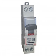 Модульный выключатель Legrand DX3 2П 32A с индикацией